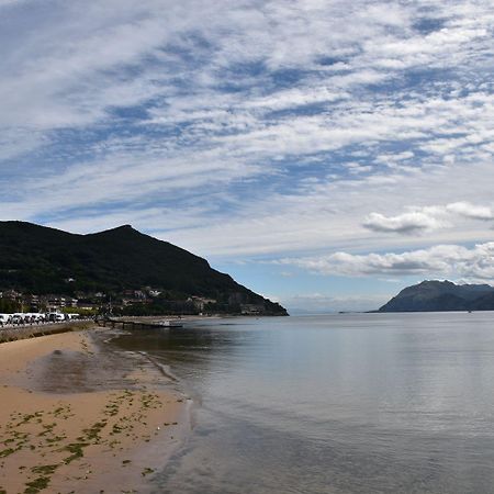 Apartamentos Tierra Y Arte Santoña Esterno foto