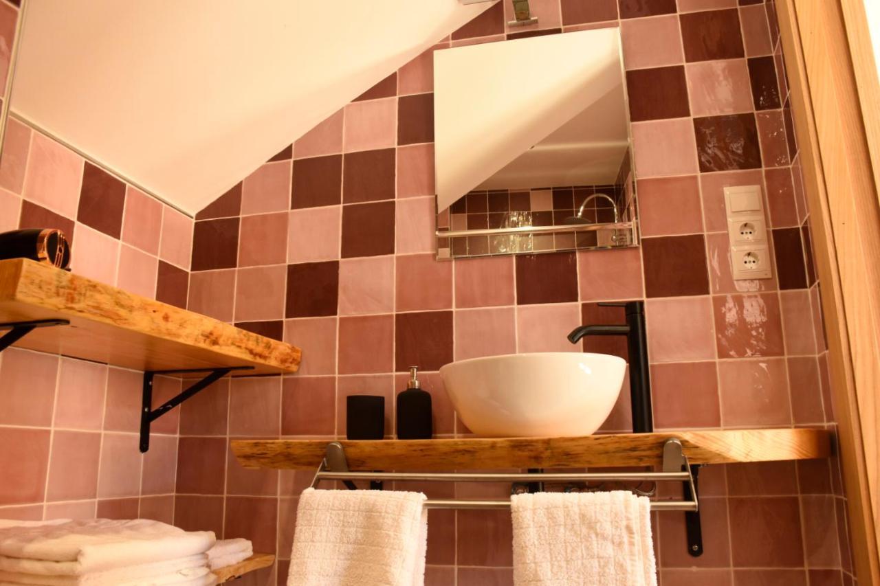 Apartamentos Tierra Y Arte Santoña Esterno foto